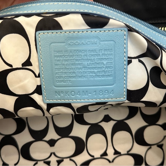 EUC Coach Hampton small tote, nylon with leather trim and silver hardware - Picture 7 of 11